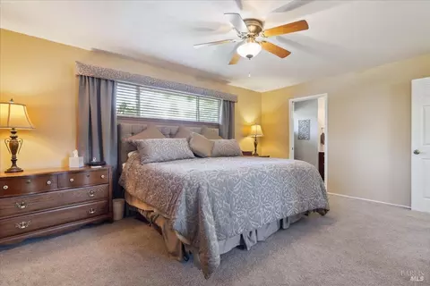 Bedroom - 125 Combs Ln, Vallejo, CA 94590 photo 2 of 3