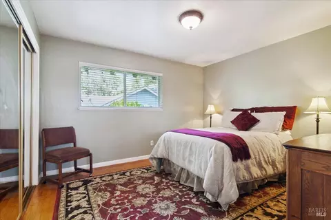 Bedroom - 125 Combs Ln, Vallejo, CA 94590 photo 3 of 3