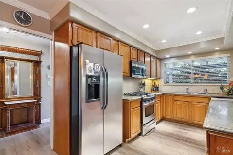 Kitchen - 125 Combs Ln, Vallejo, CA 94590 photo 1 of 2