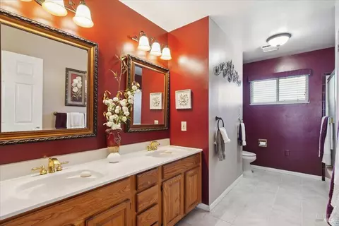 Bath - 125 Combs Ln, Vallejo, CA 94590 photo 2 of 2