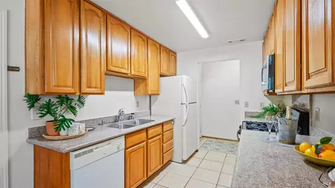 Kitchen - 1754 Utah St, Fairfield, CA 94533 photo 3 of 3