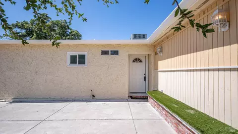 Exterior - 1754 Utah St, Fairfield, CA 94533 photo 2 of 8