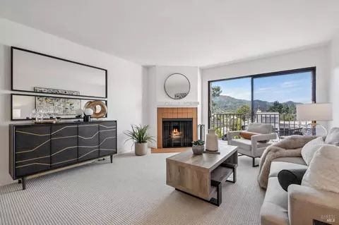 955 Via Casitas, Greenbrae, CA 94904