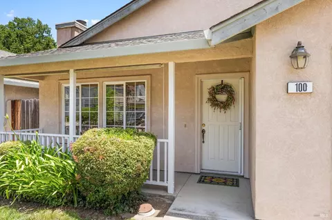 100 Poe Ct, Napa, CA 94558 photo 3