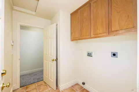 100 Poe Ct, Napa, CA 94558 photo 28