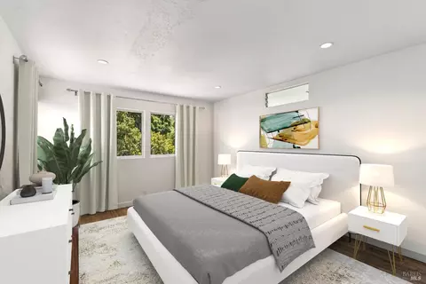 Bedroom - 231 Cazneau Ave, Sausalito, CA 94965 photo 1 of 3