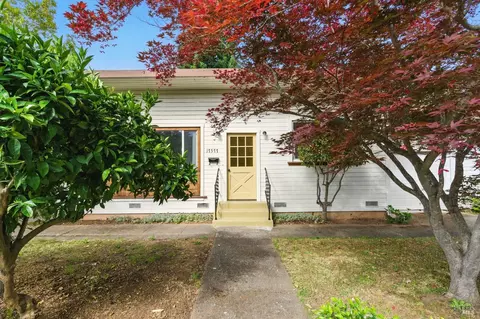 17577 Johnson Ave, Sonoma, CA 95476