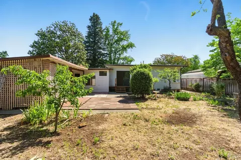 17577 Johnson Ave, Sonoma, CA 95476 photo 24
