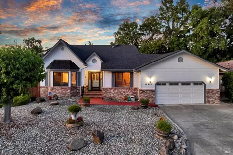 19666 Mountain Mdw S, Hidden Valley Lake, CA 95467