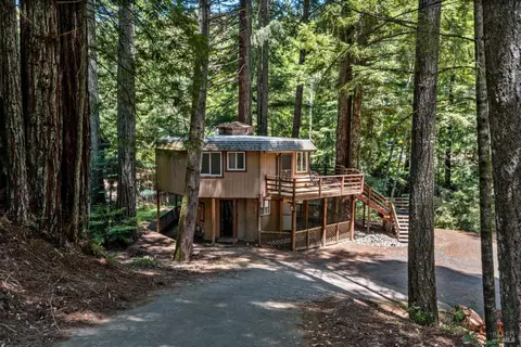 25273 Bluejay Ln, Willits, CA 95490