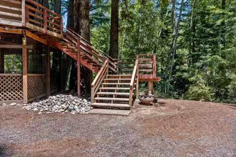 Exterior - 25273 Bluejay Ln, Willits, CA 95490 photo 6 of 8