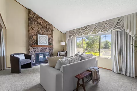 Living - 1721 Sarkesian Dr, Petaluma, CA 94954 photo 1 of 6