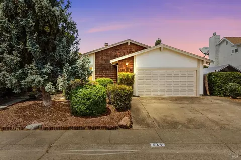 514 Woodlark Dr, Suisun City, CA 94585