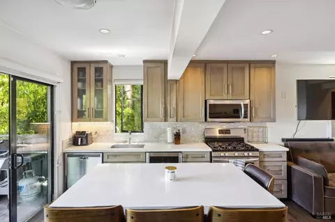Kitchen - 101 Lincoln Dr, Sausalito, CA 94965 photo 13 of 13