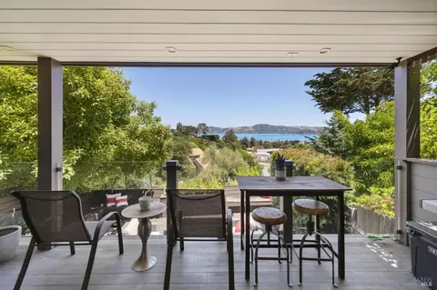 Exterior - 101 Lincoln Dr, Sausalito, CA 94965 photo 14 of 15
