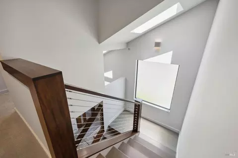 Entry Way - 101 Lincoln Dr, Sausalito, CA 94965 photo 3 of 5