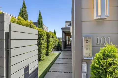 101 Lincoln Dr, Sausalito, CA 94965