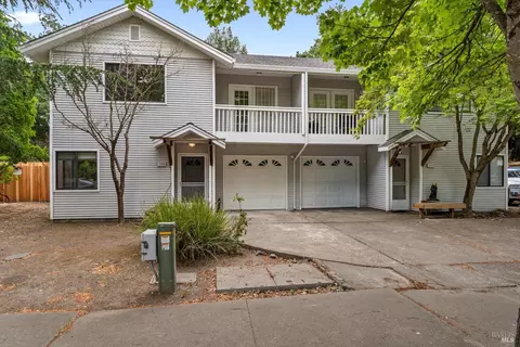 1746-1748 Mount Olive Dr, Santa Rosa, CA 95404