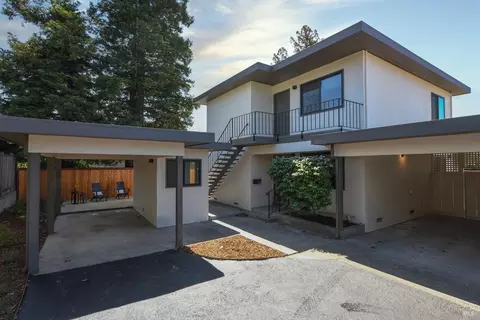 Exterior - 528 3rd St W, Sonoma, CA 95476 photo 3 of 13