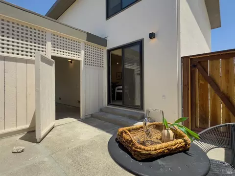 Exterior - 528 3rd St W, Sonoma, CA 95476 photo 7 of 13