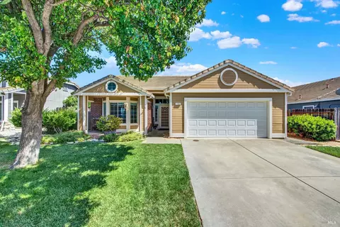 1795 Mistler St, Dixon, CA 95620