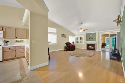 Living - 1795 Mistler St, Dixon, CA 95620 photo 1 of 5