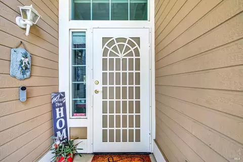 Entry Way - 1795 Mistler St, Dixon, CA 95620 photo 1 of 3
