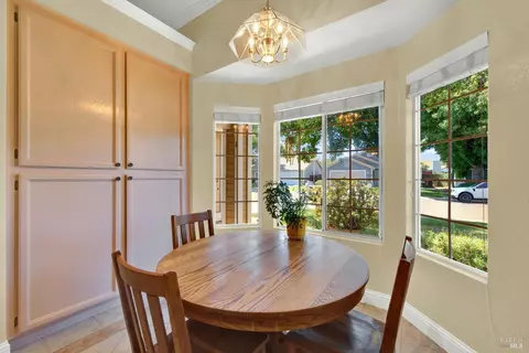 Dining - 1795 Mistler St, Dixon, CA 95620 photo 1 of 1