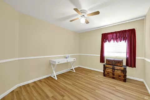 Bedroom - 1795 Mistler St, Dixon, CA 95620 photo 3 of 6