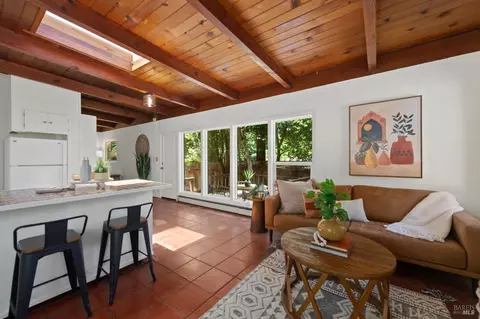 4640 Montecito Ave, Santa Rosa, CA 95404 photo 4