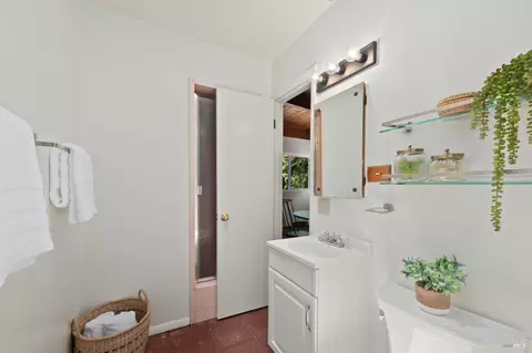 4640 Montecito Ave, Santa Rosa, CA 95404 photo 13