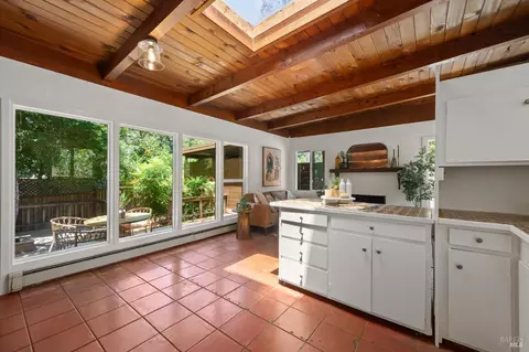 4640 Montecito Ave, Santa Rosa, CA 95404 photo 10