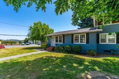 Exterior - 75 Baldwin St, Vallejo, CA 94590 photo 1 of 10
