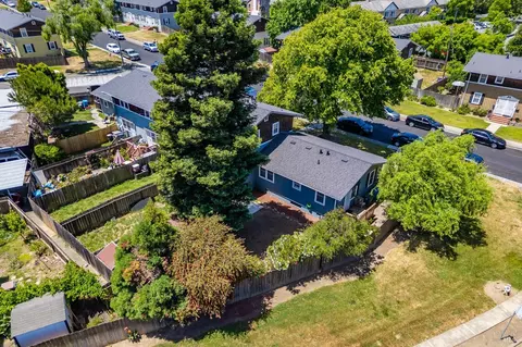 View/Area - 75 Baldwin St, Vallejo, CA 94590 photo 3 of 5