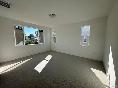 242 Echols Dr, Martinez, CA 94553 photo 5