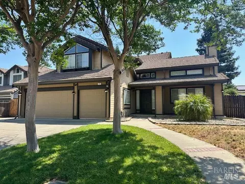1540 Mccarthy Ct, Dixon, CA 95620 photo 2