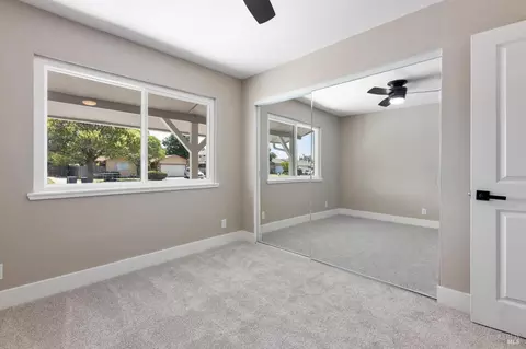 Bedroom - 812 Meadowlark Dr, Fairfield, CA 94533 photo 4 of 4