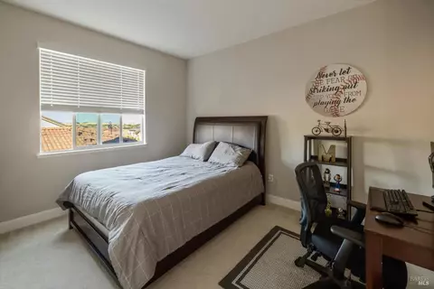 Bedroom - 5340 Discovery Way, Fairfield, CA 94533 photo 7 of 9