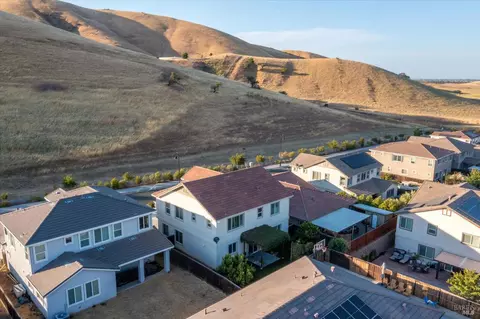 View/Area - 5340 Discovery Way, Fairfield, CA 94533 photo 2 of 6
