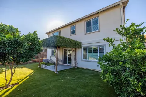 Exterior - 5340 Discovery Way, Fairfield, CA 94533 photo 5 of 9