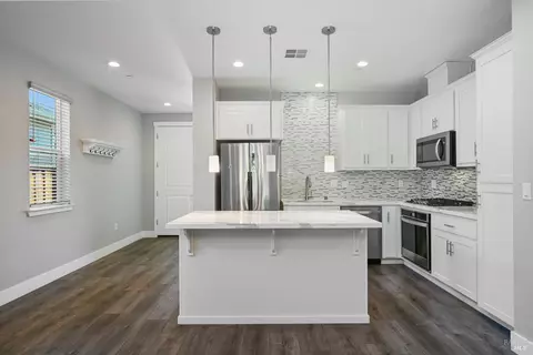 Kitchen - 261 Spanish Oak Dr, Windsor, CA 95492 photo 1 of 3
