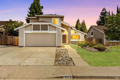 431 Inverness Way, Vacaville, CA 95687