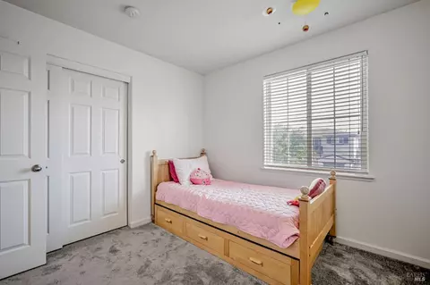Bedroom - 651 Decanter Cir, Windsor, CA 95492 photo 5 of 6