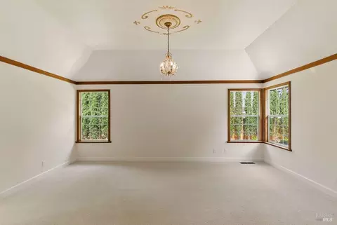 Bedroom - 6113 Amie Dr, Windsor, CA 95492 photo 6 of 7