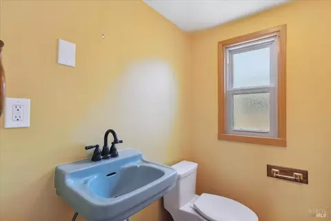 2014 Indiana St, Vallejo, CA 94590 photo 21