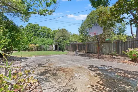 2014 Indiana St, Vallejo, CA 94590 photo 24