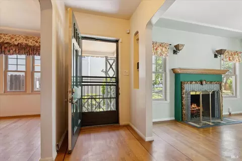 2014 Indiana St, Vallejo, CA 94590 photo 3