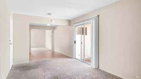Living - 1330 Buckingham Dr, Fairfield, CA 94533 photo 10 of 10
