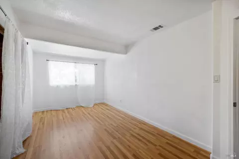 Bedroom - 435 Hamilton Dr, Fairfield, CA 94533 photo 3 of 3