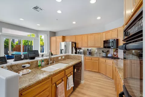 801 Kimberly Ct, American Canyon, CA 94503